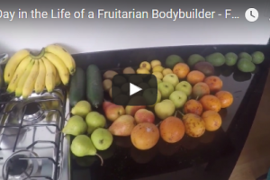 A Day in the Life of a Fruitarian Bodybuilder - Fruitarian Bodybuilding Challenge Day 6 -All Fruit